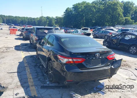 2018 Toyota Camry Se from USA, damaged, VIN 4T1B11HK7JU060719